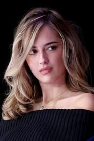 Julia Butters